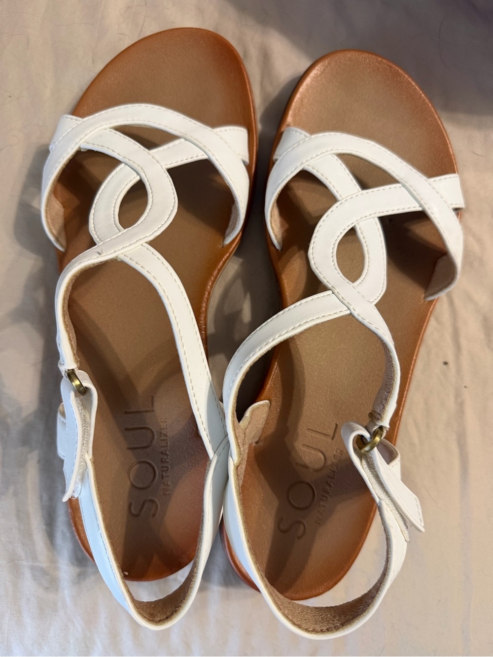 SOUL Naturalizer White Leather Loop Strap Slingback Sandals